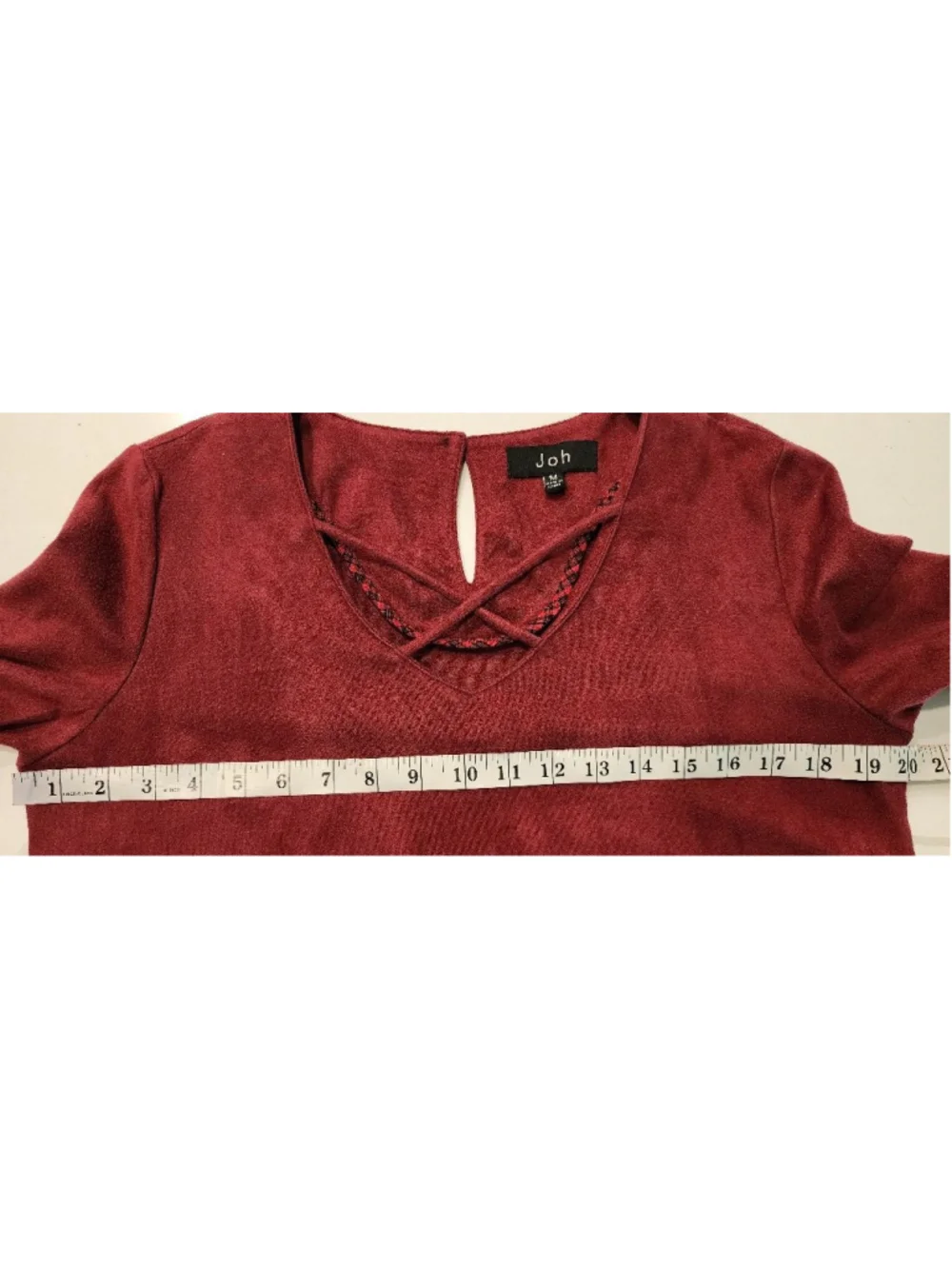 Joh Womens Burgundy Faux Suede Bell Sleeve Tunic Top M Keyhole Crisscross Blouse